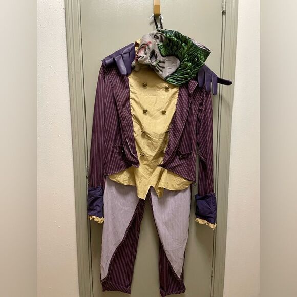 Batman Adult Arkham City Standard  Rubies Men's Joker Costume - Arkham City - Picture 3 of 5